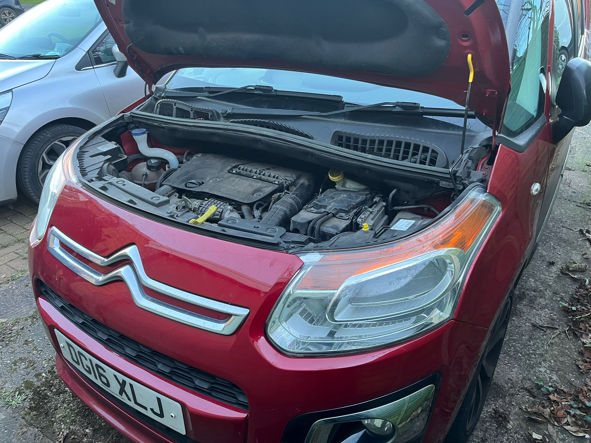 Mobile Citroen Mechanic Sale Mobile Citroen Mechanic Sale : Citroen Mechanic Near Me : Citroen Mechanics Sale