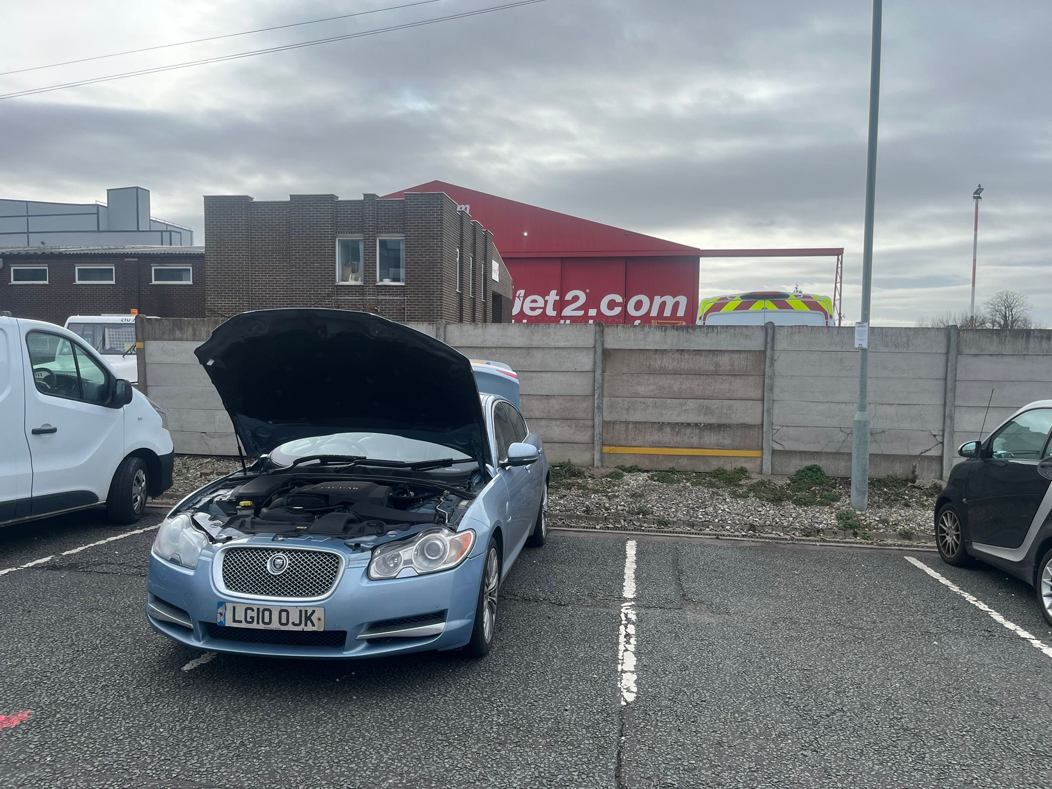 Mobile Jaguar Diagnostic Salford Jaguar Diagnostic Salford : Jaguar Car Diagnostics Salford : Mobile Jaguar Diagnostic Salford